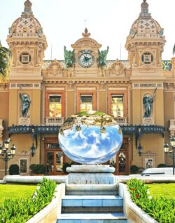 Vue plongeante sur Monte Carlo depuis les hauteurs monégasques