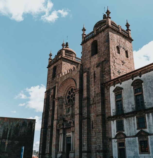 La cathédrale de Porto