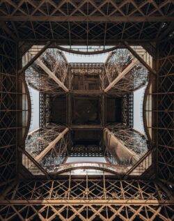 La cité du Figuier, une impasse de la rue d'Orberkampf, à Paris