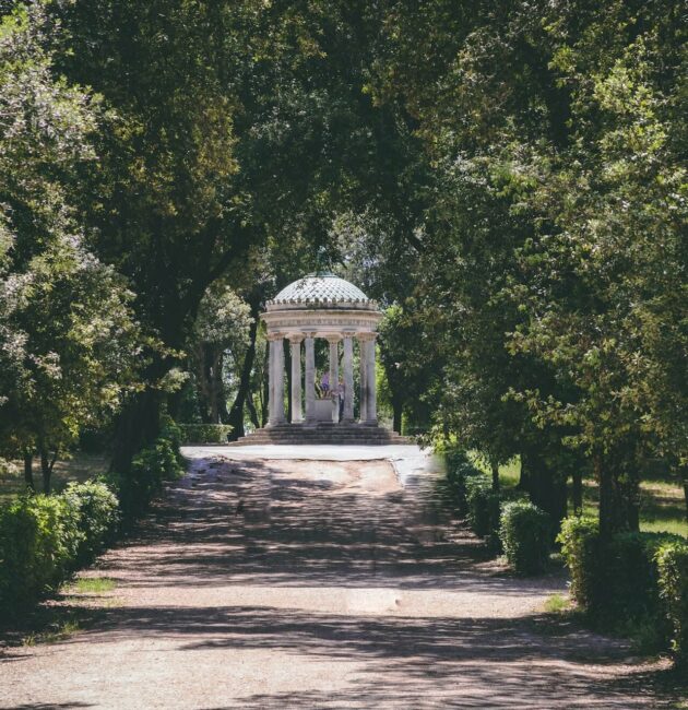 Le jardin de la Villa Borghese à Rome