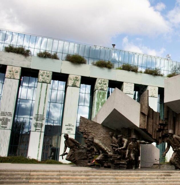 Le musée de l'insurrection ouvert en 2004