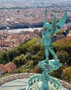 Des escaliers de la basilique de Notre-Dame de Fourvière